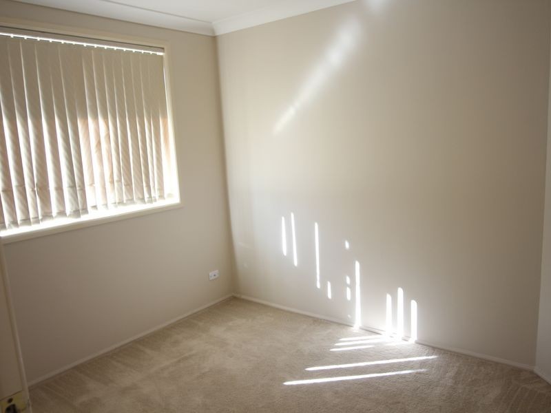 18 Michelago Circuit, Prestons NSW 2170