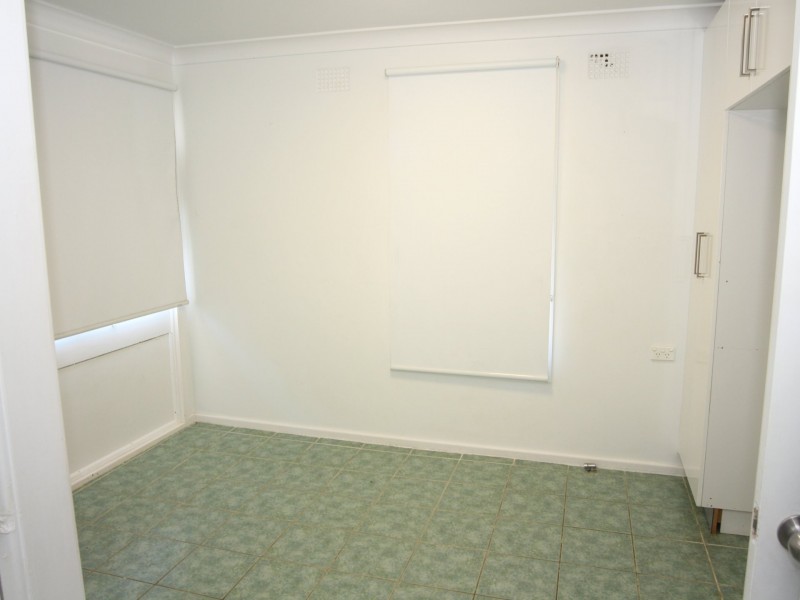 12 Coolabah Place, Macquarie Fields NSW 2564