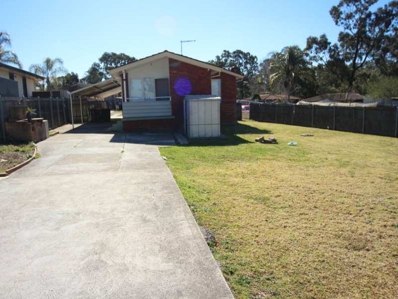 12 Coolabah Place, Macquarie Fields NSW 2564