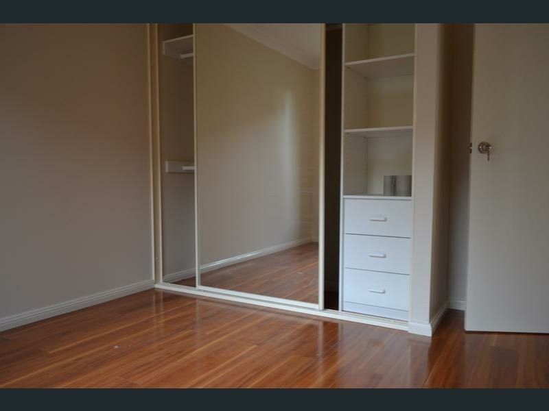 3A Stubbs Place, Ingleburn NSW 2565