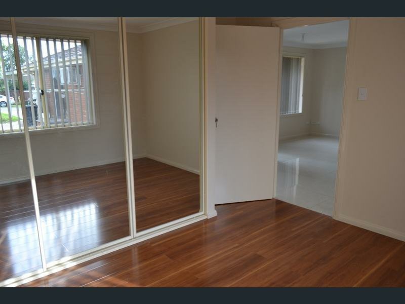 3A Stubbs Place, Ingleburn NSW 2565