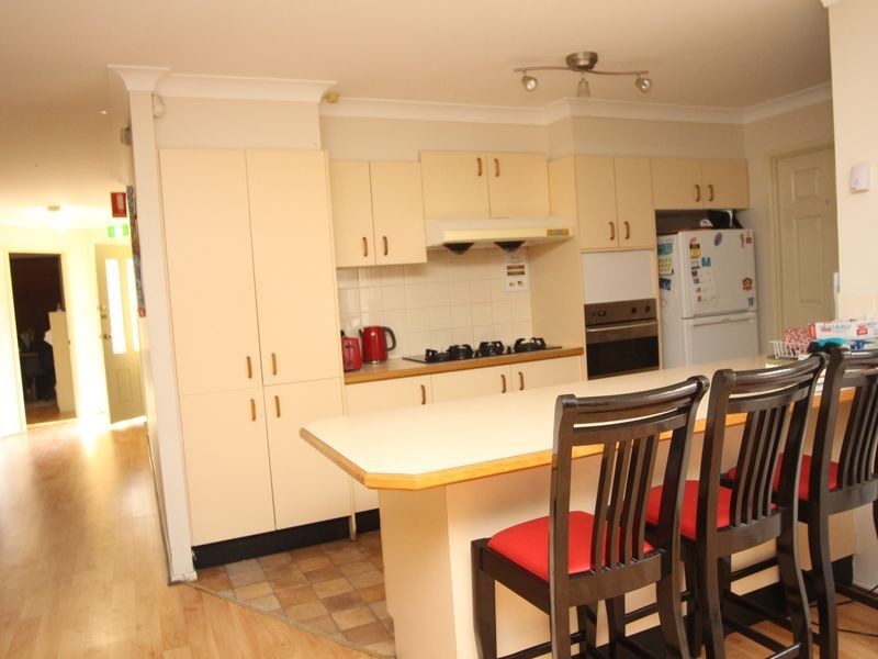 28 Oxley Street, Campbelltown NSW 2560