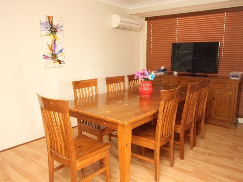 28 Oxley Street, Campbelltown NSW 2560