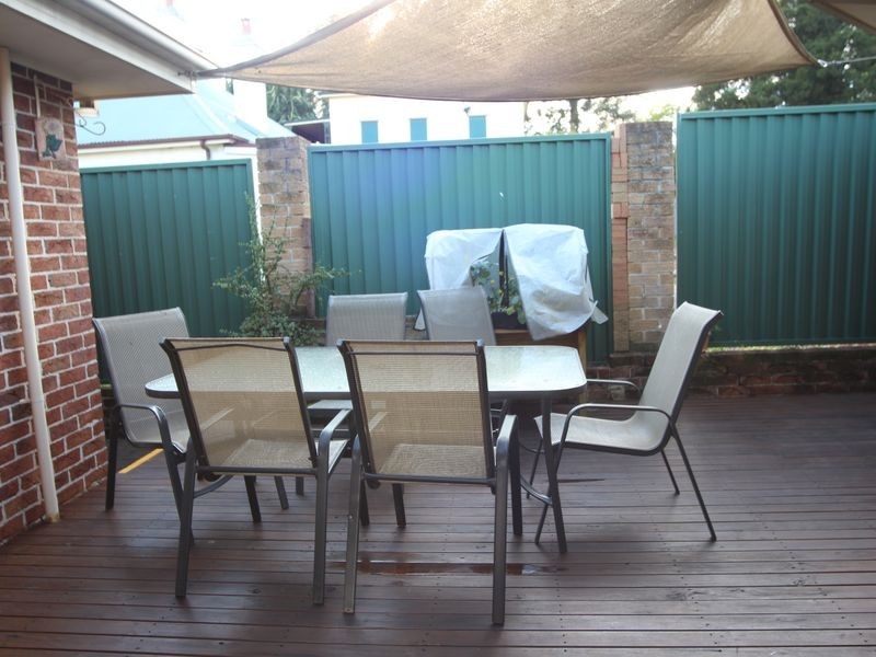 28 Oxley Street, Campbelltown NSW 2560