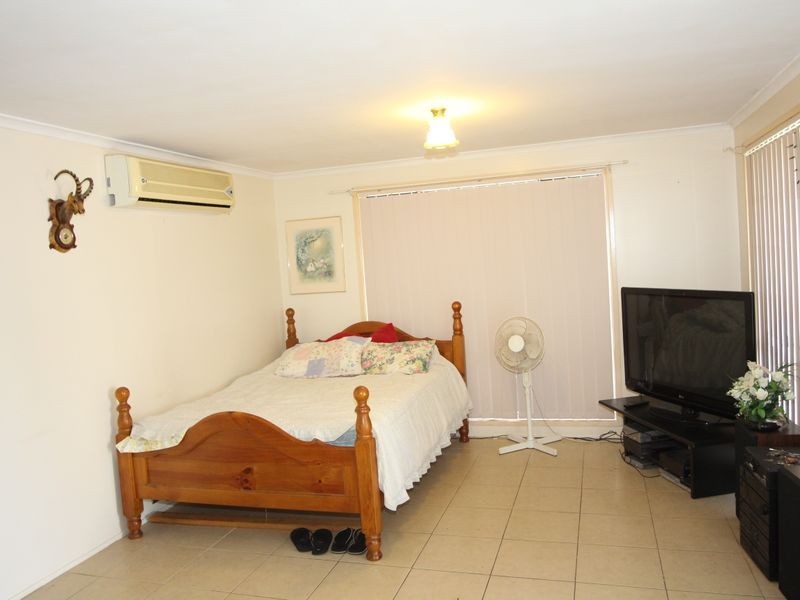 3B Pontiac Place, Ingleburn NSW 2565