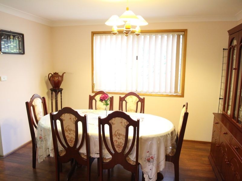 243 Harrow Road, Glenfield NSW 2167