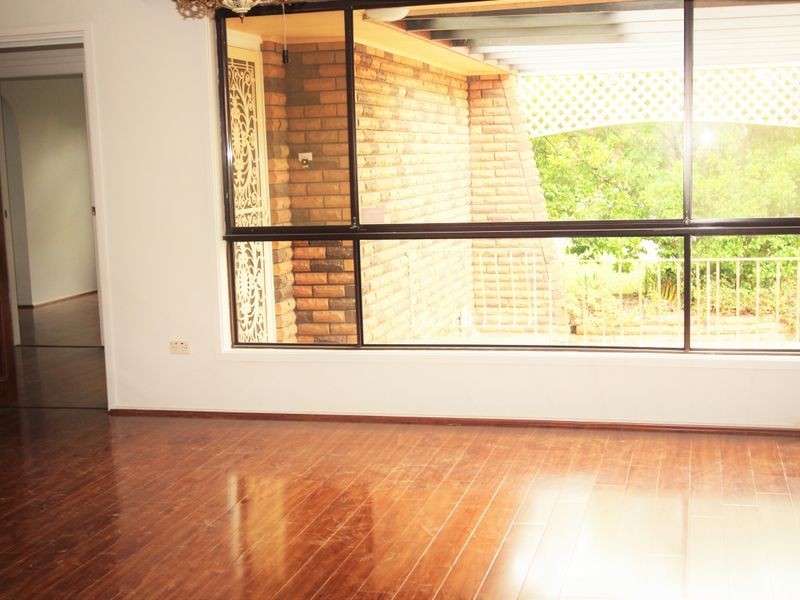 10 Boobook Pl, Ingleburn NSW 2565