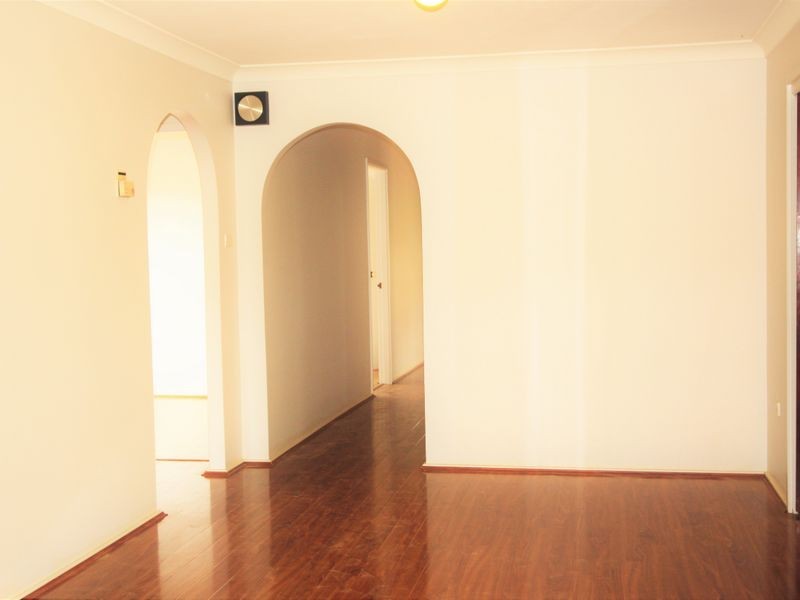 10 Boobook Pl, Ingleburn NSW 2565