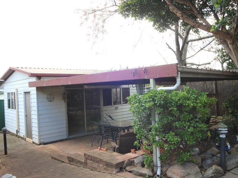 9 Waminda Ave, Campbelltown NSW 2560
