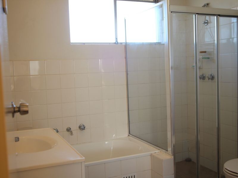 6/78 Canterbury Road, Glenfield NSW 2167