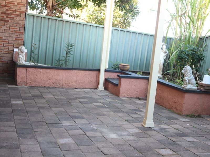 6/78 Canterbury Road, Glenfield NSW 2167