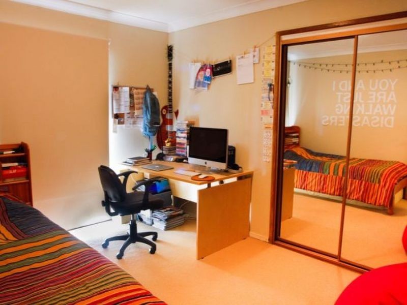 3 Drumalbyn Street, Ingleburn NSW 2565