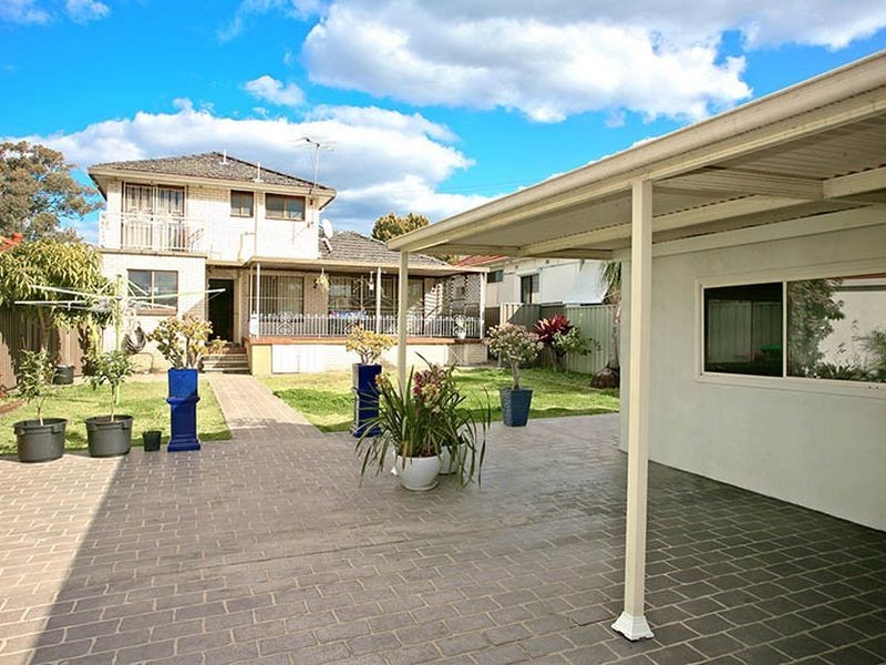 25 Doyle Road, Revesby NSW 2212