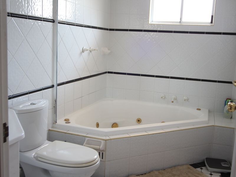 12 Delage Place, Ingleburn NSW 2565