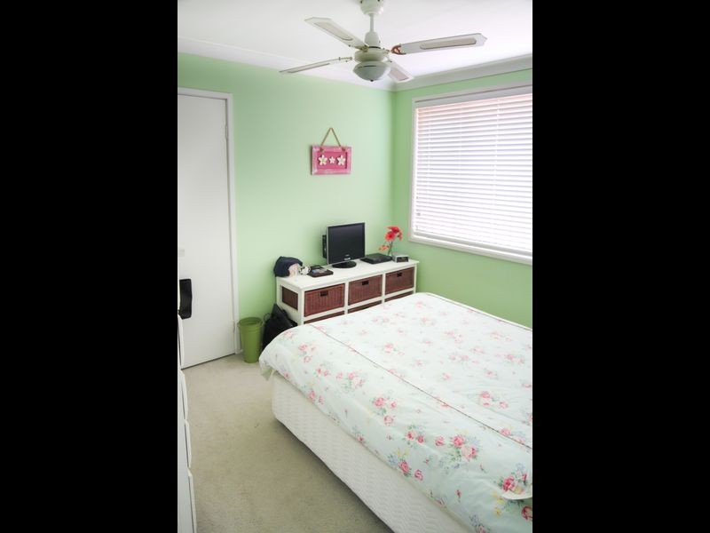 25 Cornelian Ave, Eagle Vale NSW 2558