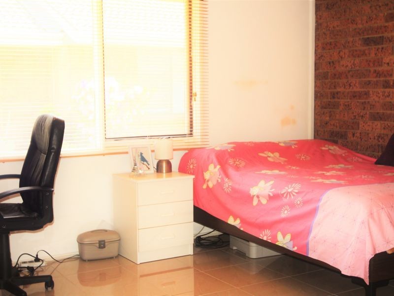 3/62-64 Macquarie Street, Ingleburn NSW 2565