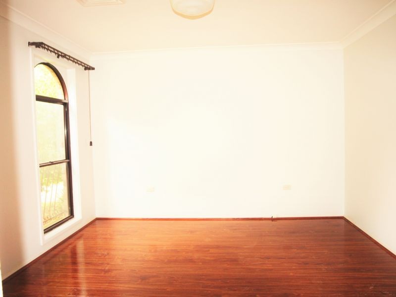 10 Boobook Place, Ingleburn NSW 2565