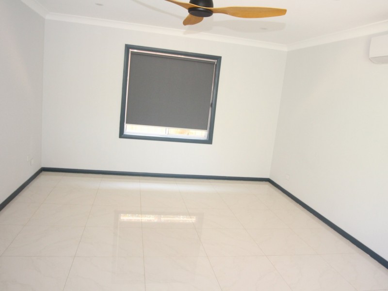 4A Owl Street, Ingleburn NSW 2565