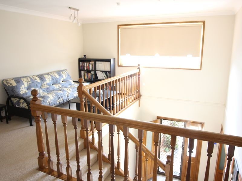 12 Mendi Place, Glenfield NSW 2167