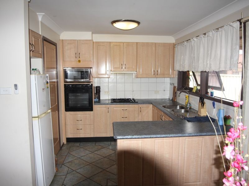 7/40 Gordon Avenue, Ingleburn NSW 2565