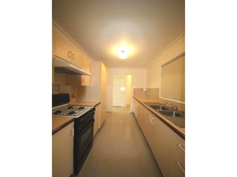 25 Guernsey Ave, Minto NSW 2566