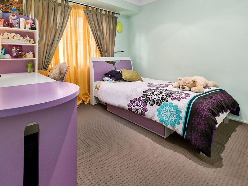 27 Solander Ave, West Hoxton NSW 2171