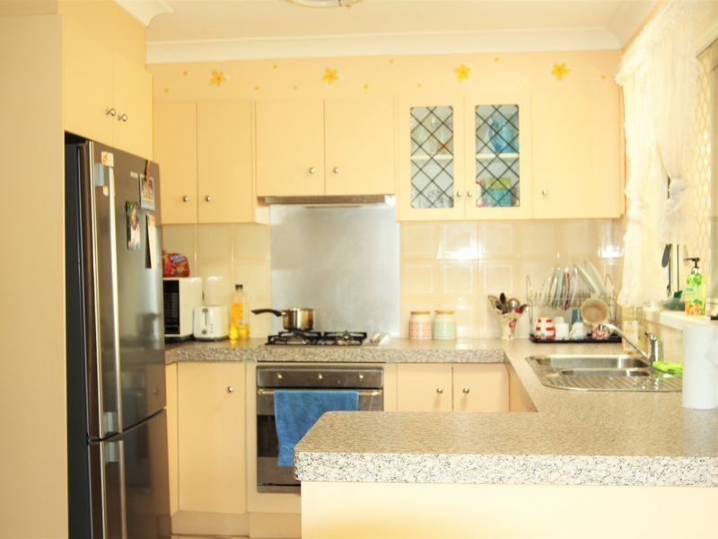 5/ 168 Cumberland Road, Ingleburn NSW 2565
