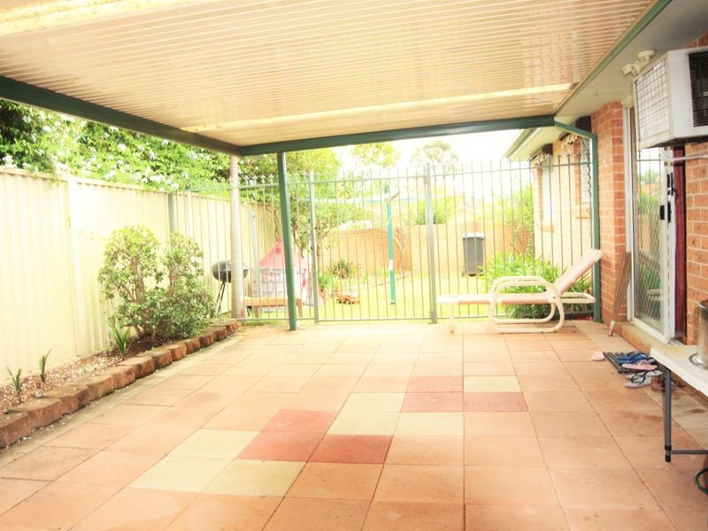 5/ 168 Cumberland Road, Ingleburn NSW 2565
