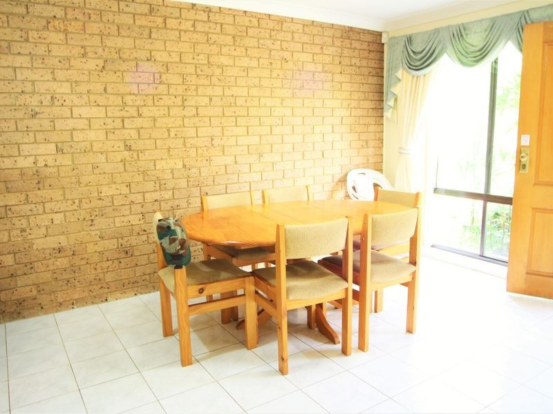 8/28 Koala Avenue, Ingleburn NSW 2565