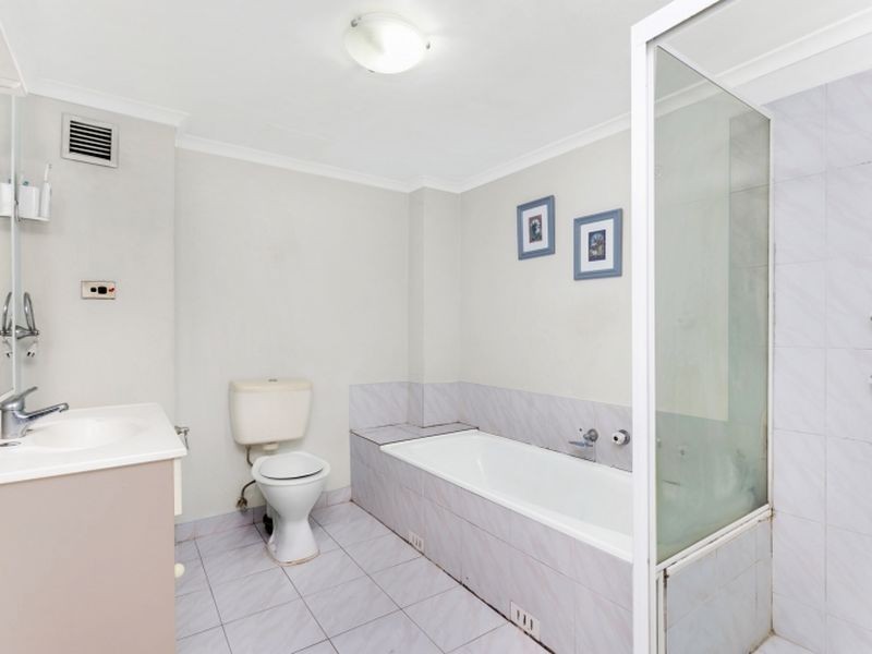 88/3 Riverpark Drive, Liverpool NSW 2170