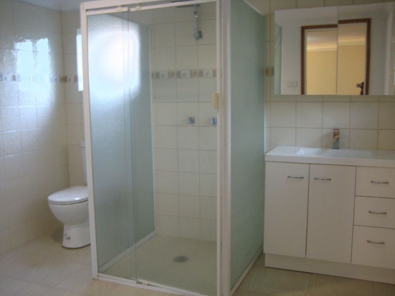 99 Harrow Road, Glenfield NSW 2167