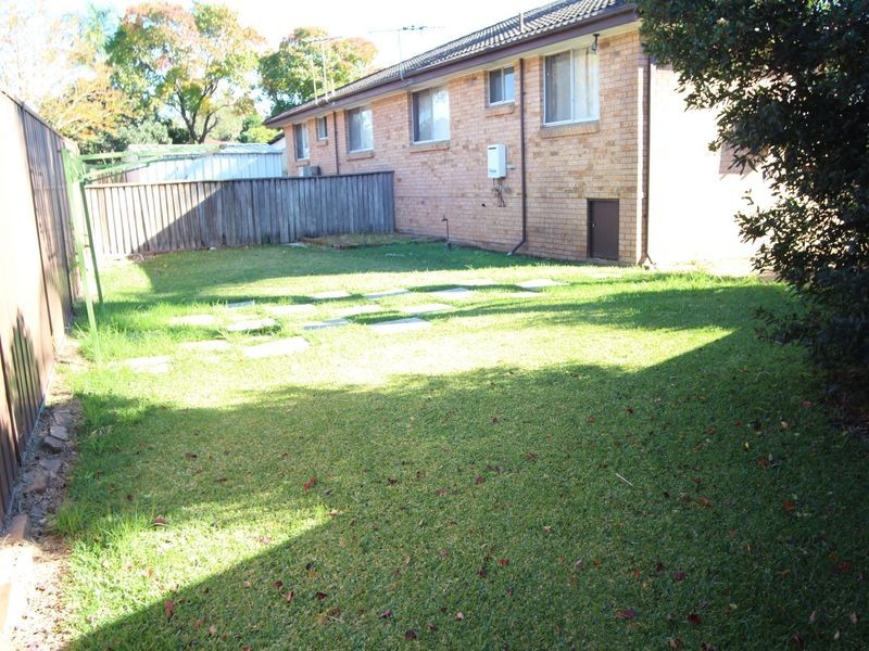 13 Groundsel Avenue, Macquarie Fields NSW 2564