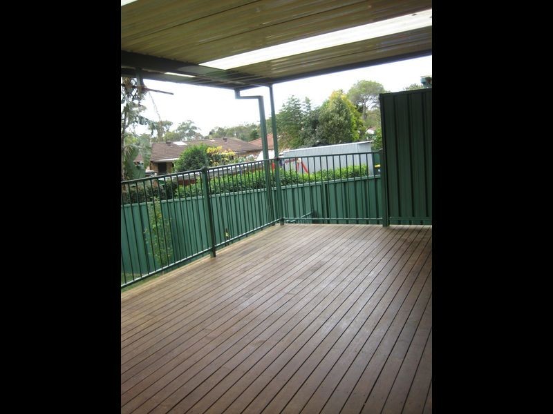 35 Fifth Avenue, Macquarie Fields NSW 2564