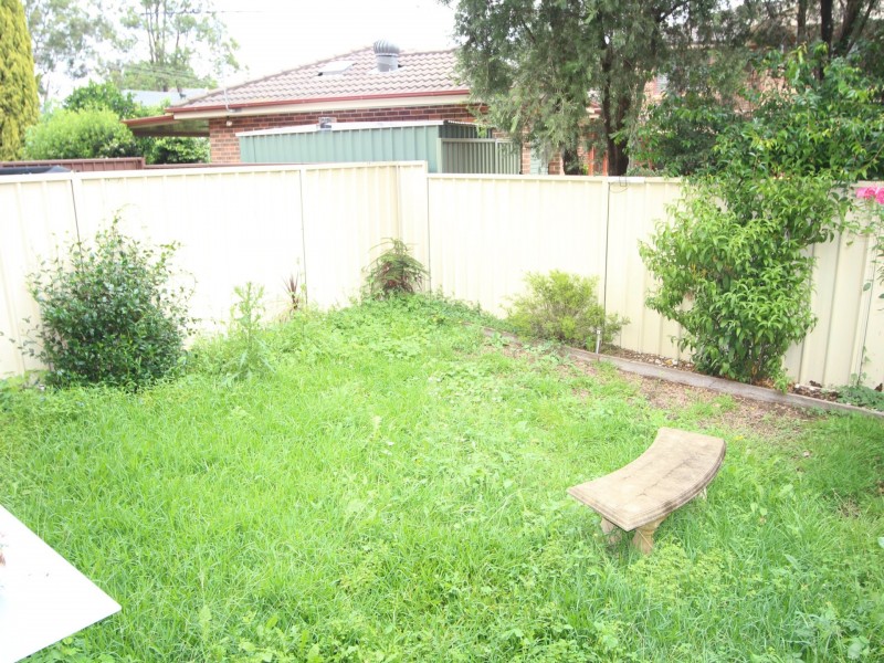 8/132 Cumberland Rd, Ingleburn NSW 2565