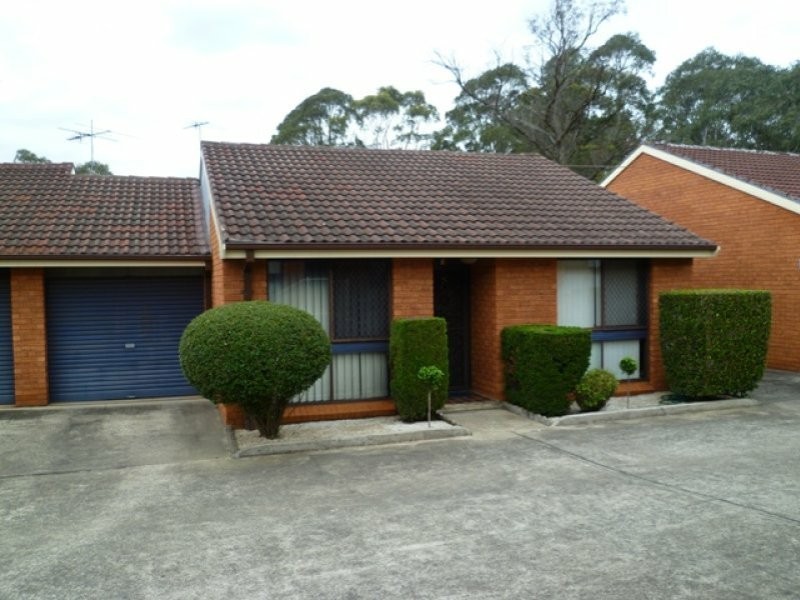 Villa 3/19-21 Third Avenue, Macquarie Fields NSW 2564