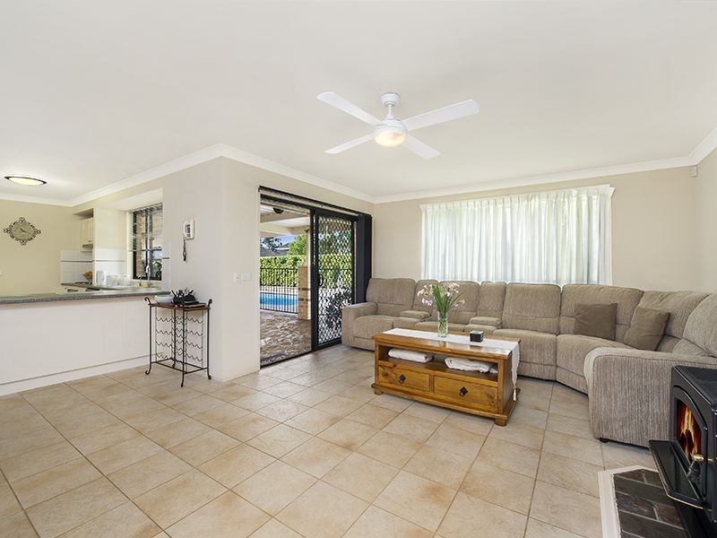 21 Desmond st, Ingleburn NSW 2565