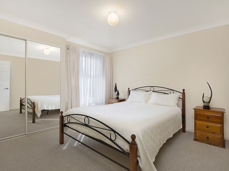 21 Desmond st, Ingleburn NSW 2565