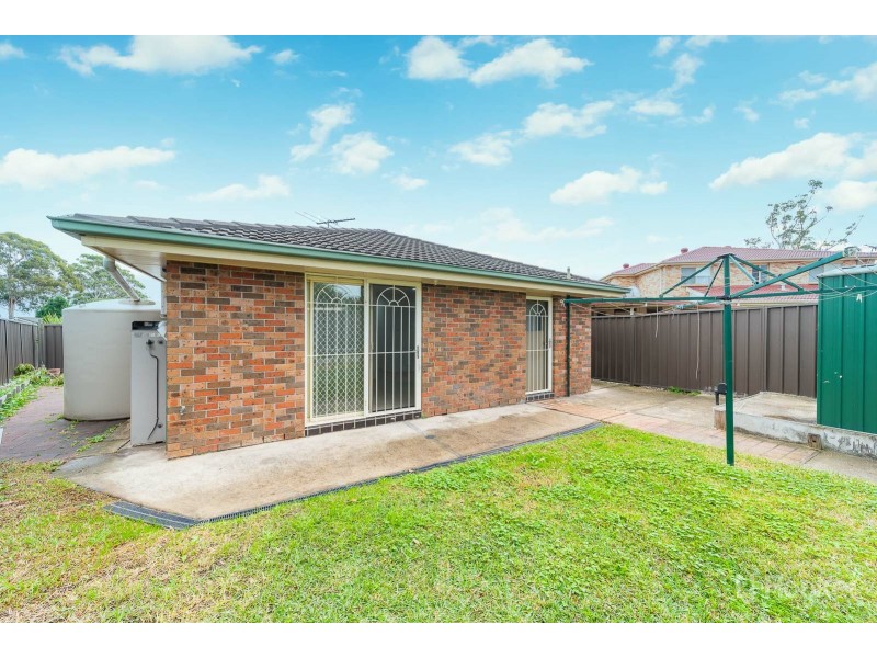 25 Cranberry Street, Macquarie Fields NSW 2564