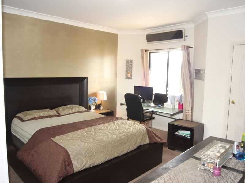 3/140 Boronia Road, Greenacre NSW 2190