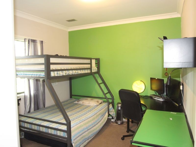 3/140 Boronia Road, Greenacre NSW 2190