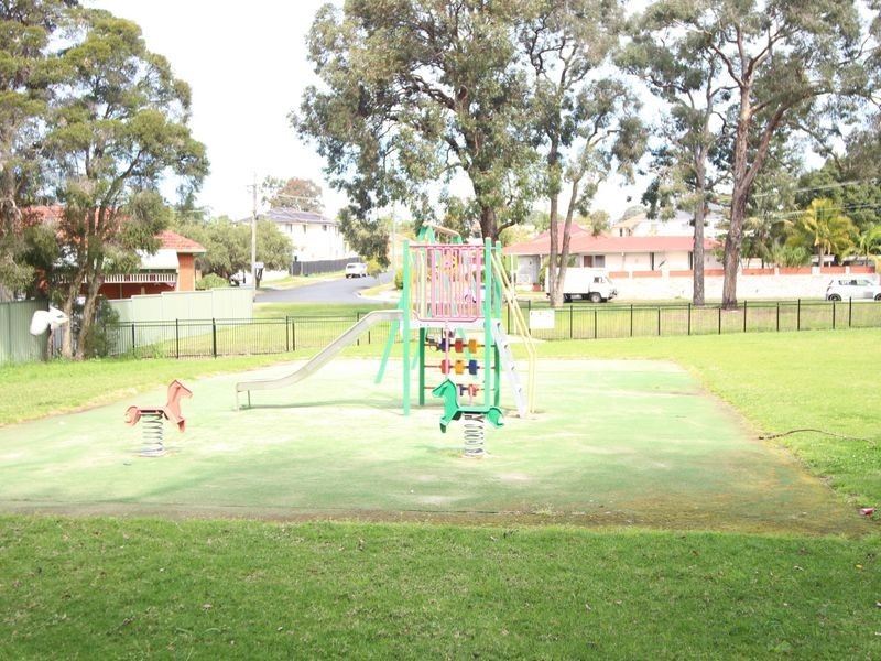 3/140 Boronia Road, Greenacre NSW 2190