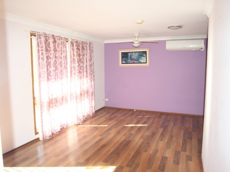 Villa 13/211 Oxford Road, Ingleburn NSW 2565