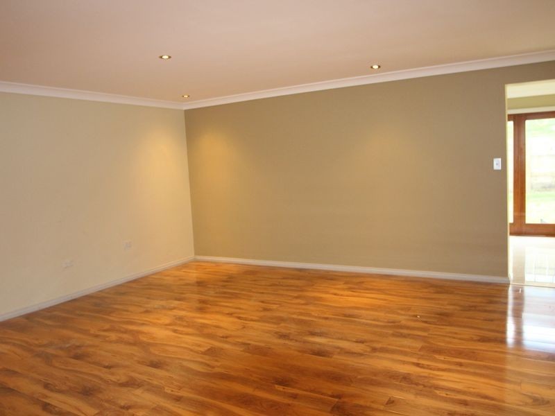 99 Harrow Road, Glenfield NSW 2167