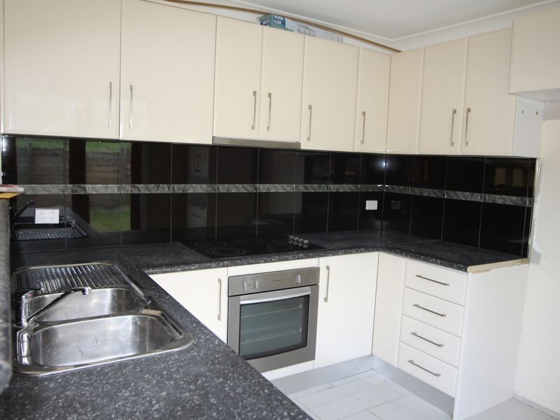 99 Harrow Road, Glenfield NSW 2167