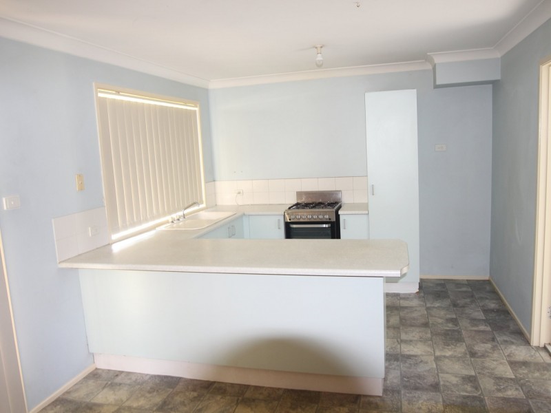 32 Mclaren Place, Ingleburn NSW 2565