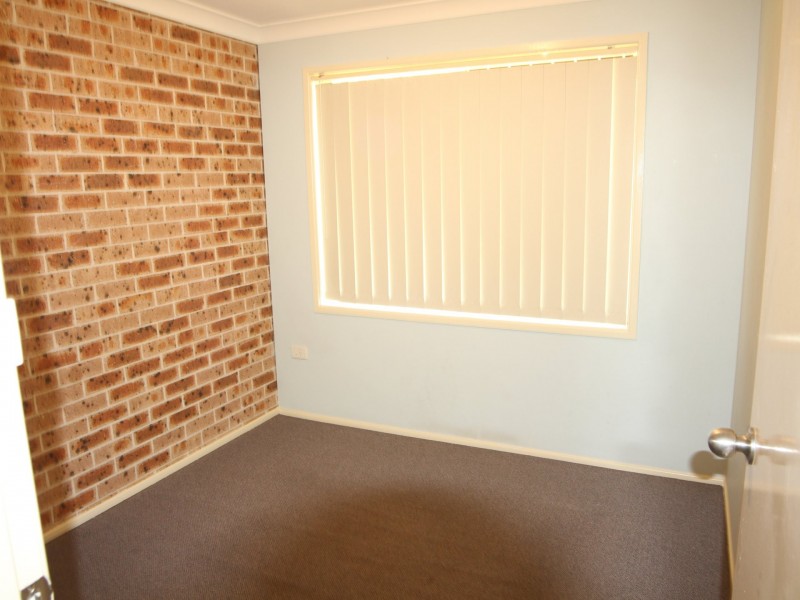 32 Mclaren Place, Ingleburn NSW 2565