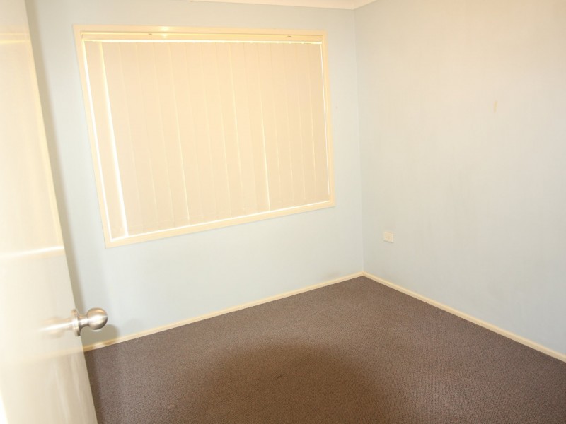 32 Mclaren Place, Ingleburn NSW 2565