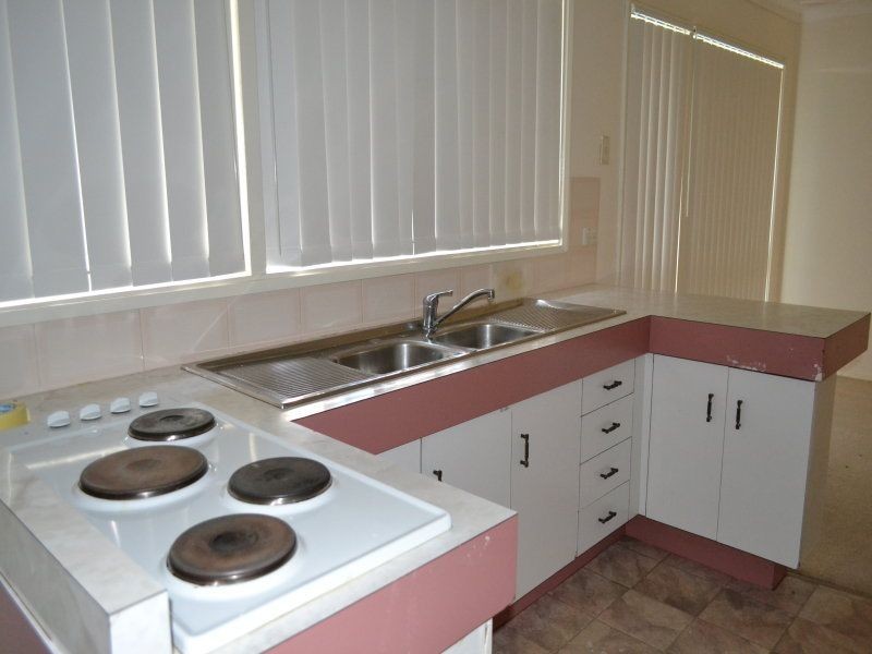 143 Fawcett Street, Glenfield NSW 2167