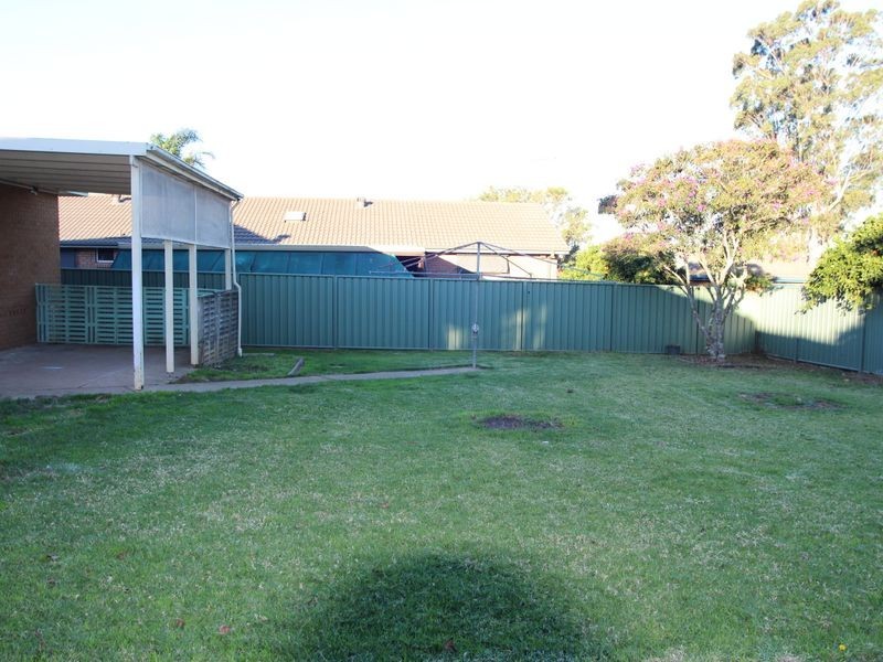 143 Fawcett Street, Glenfield NSW 2167