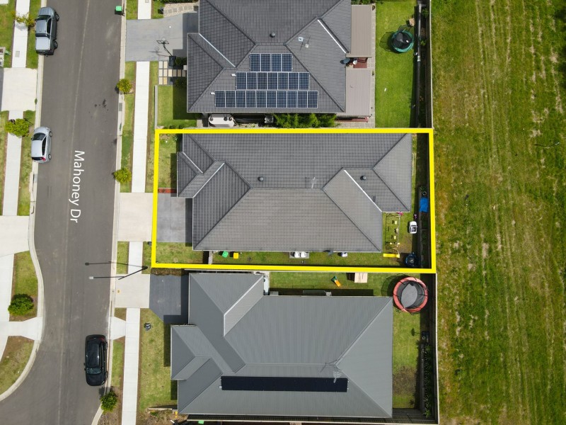 25 Mahoney Drive, Campbelltown NSW 2560